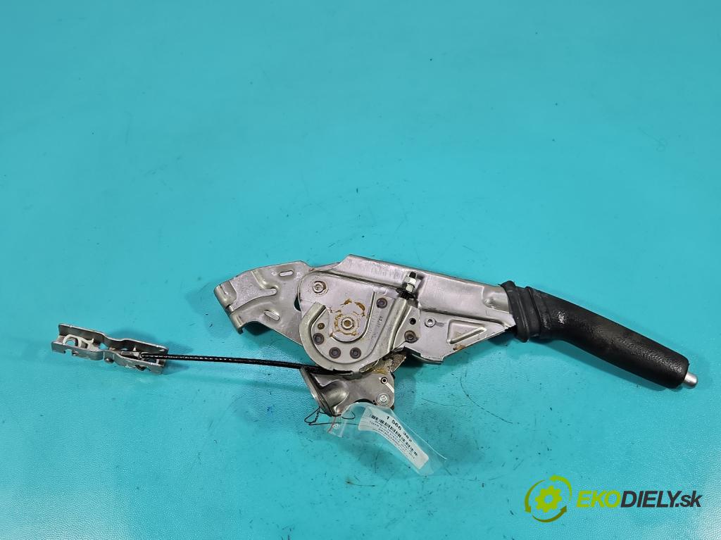 Toyota Corolla E16/E18  2013-2019 1.6 16V 132 hp manual 97 kW 1598 cm3 4- kulisa brzda: ručního 11330317