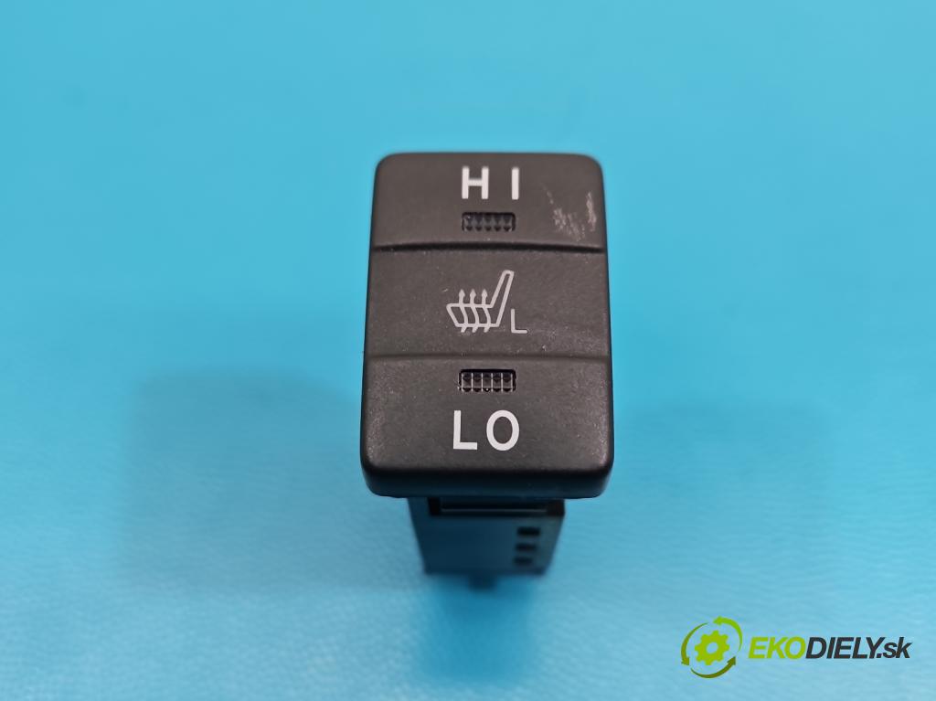 Toyota Corolla E16/E18  2013-2019 1.6 16V 132  HP manual 97 kW 1598 cm3 4- prepínač ostatné 191698