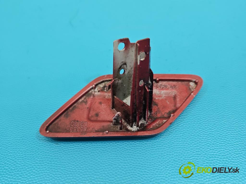 Toyota Corolla E16/E18  2013-2019 1.6 16V 132  HP manual 97 kW 1598 cm3 4- blenda ostrekovačov pravé 85353-02130