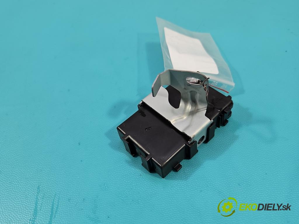 Toyota Corolla E16/E18  2013-2019 1.6 16V 132 hp manual 97 kW 1598 cm3 4- řídící jednotka 89100-02020