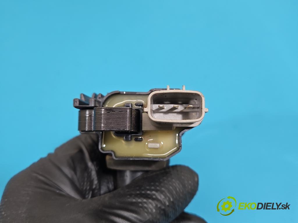 Suzuki Swift Mk6 2005-2010 1.6 16V 125 HP manual 92 kW 1586 cm3 3- cievka zapaľovacia 6B12-0372 (Zapaľovacia cievka)