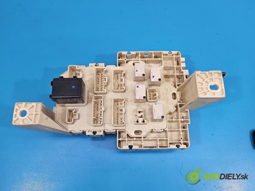 Suzuki Swift Mk6 2005-2010 1.6 16V 125 HP manual 92 kW 1586 cm3 3- riadiaca jednotka motora 33920-57K3