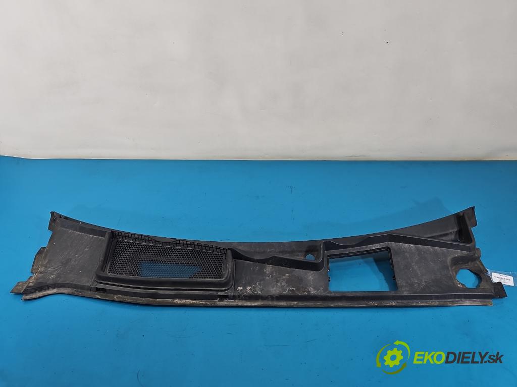 Audi Q7 2015- 3.0 TFSI 333KM: automatic 245 kW 2995 cm3 5- torpédo 4M1819403 (Torpédo (plast pod čelným sklom))