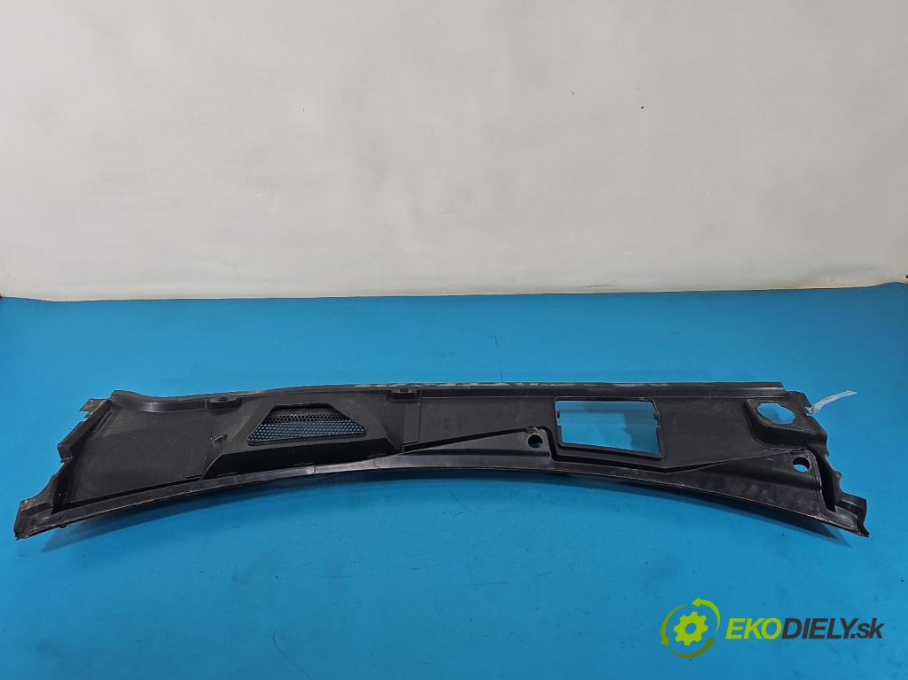 Audi Q7 2015- 3.0 TFSI 333KM: automatic 245 kW 2995 cm3 5- torpédo 4M1819403 (Torpédo (plast pod čelným sklom))