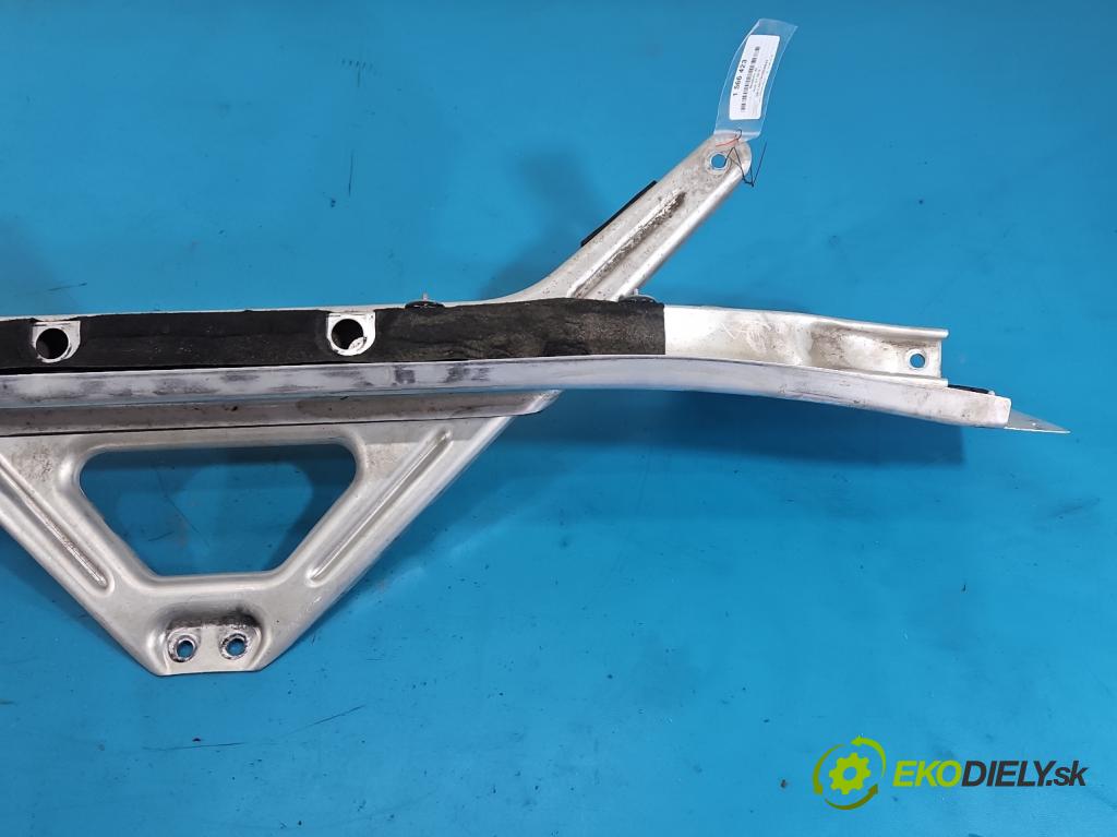 Audi Q7 2015- 3.0 TFSI CRE: 333KM: automatic 245 kW 2995 cm3 5- Vzpěra: 4M0805645B