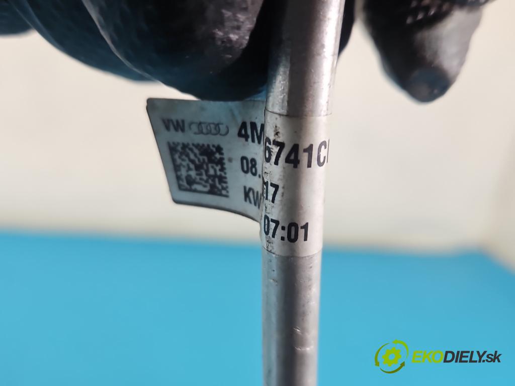 Audi Q7 2015- 3.0 TFSI CRE: 333KM: automatic 245 kW 2995 cm3 5- rúrka klimatizácie 4M0816741CL