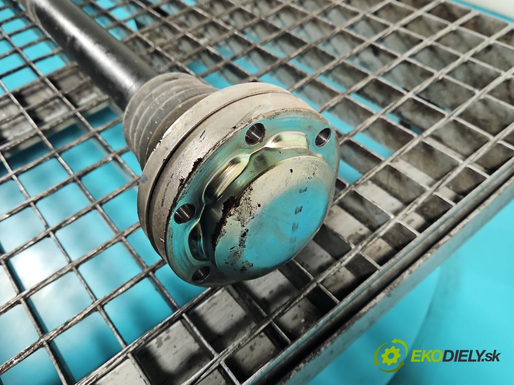 Audi Q7 2015- 3.0 TFSI CRE: 333KM: automatic 245 kW 2995 cm3 5- poloos zadné ľavé 4M0501203D