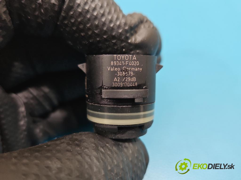 Toyota Corolla E16/E18  2013-2019 1.6 16V 132  HP manual 97 kW 1598 cm3 4- snímač parkovaní: 89341-F4020