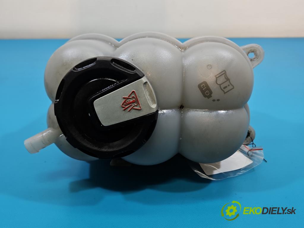 Audi Q7 2015- 3.0 TFSI CRE: 333KM: automatic 245 kW 2995 cm3 5- Nádrž: kompenzačné: 4M0121405K