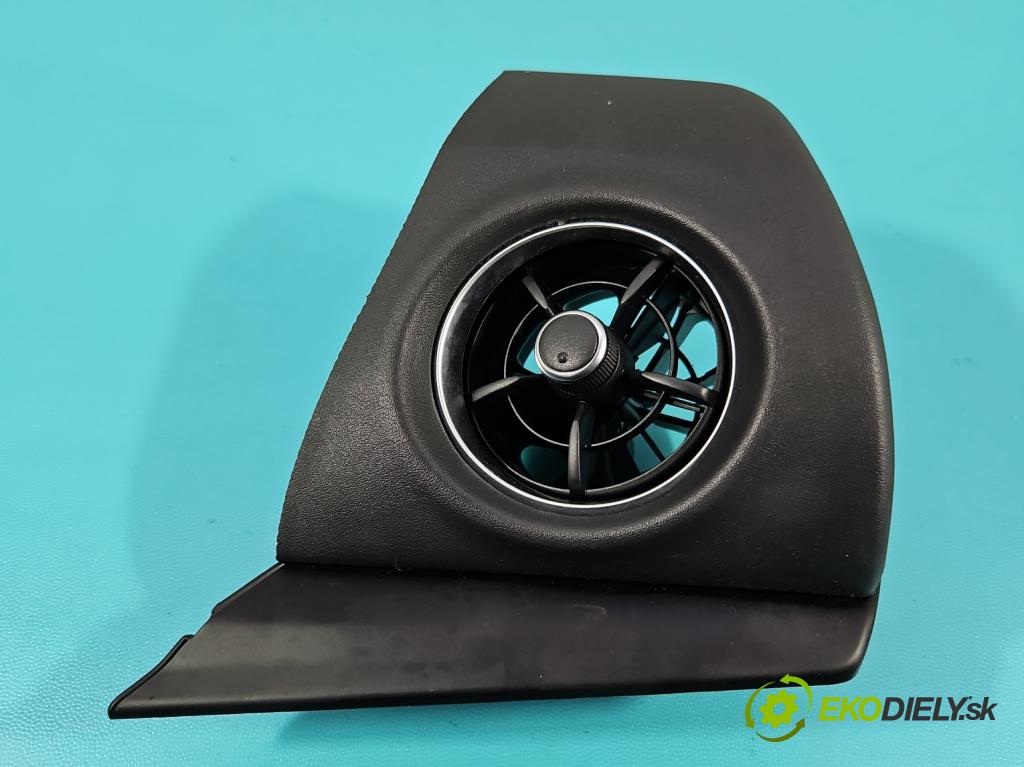 Toyota Corolla E16/E18  2013-2019 1.6 16V 132 hp manual 97 kW 1598 cm3 4- Mřížka: topení 55404-02520