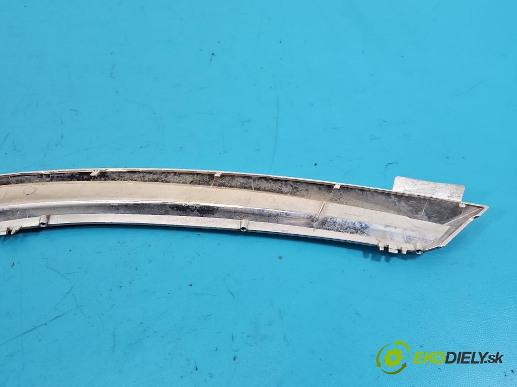 Toyota Corolla E16/E18  2013-2019 1.6 16V 132  HP manual 97 kW 1598 cm3 4- lišta pod svetlami 53181-02010