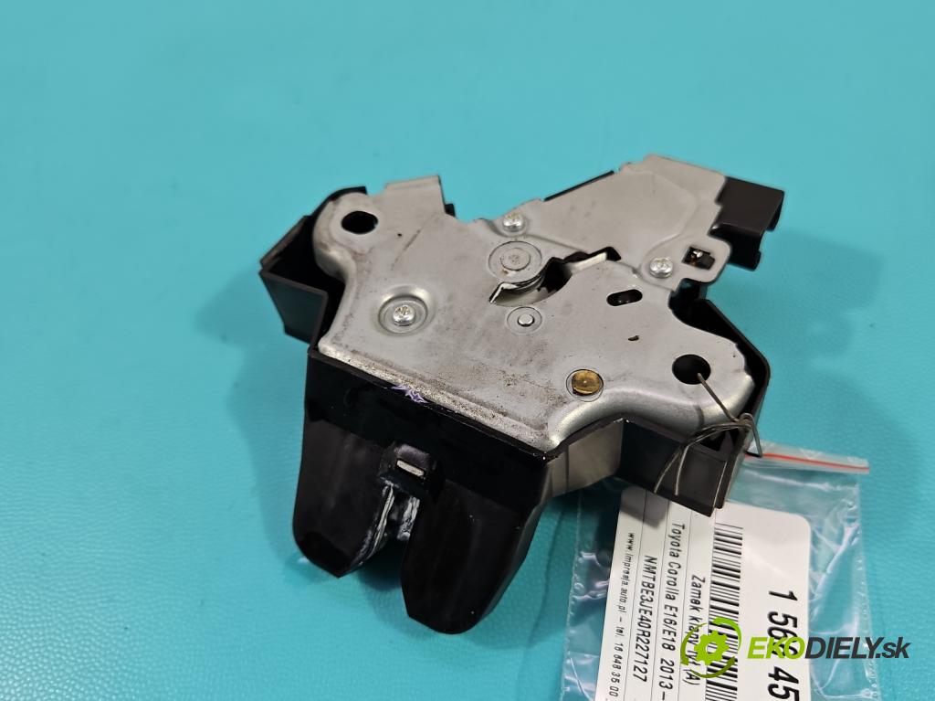 Toyota Corolla E16/E18  2013-2019 1.6 16V 132  HP manual 97 kW 1598 cm3 4- zámok kufrové dvere zadné 79052