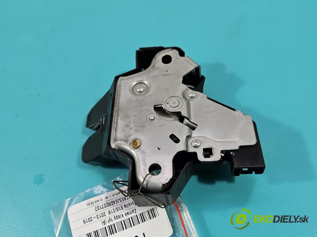 Toyota Corolla E16/E18  2013-2019 1.6 16V 132  HP manual 97 kW 1598 cm3 4- zámok kufrové dvere zadné 79052