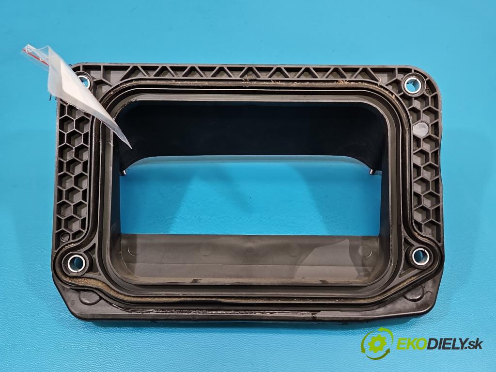 Audi Q7 2015- 3.0 TFSI CRE: 333KM: automatic 245 kW 2995 cm3 5- Vstup: vzduchu 4M1815237