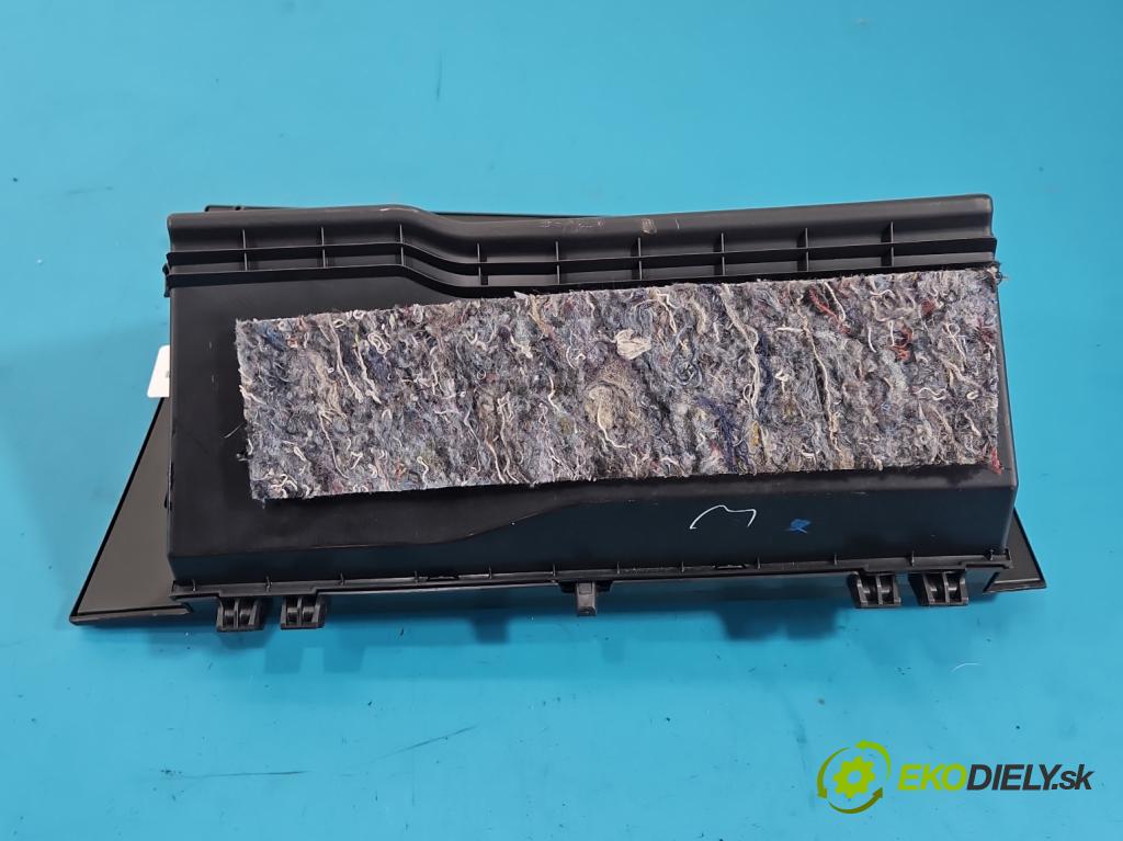 Toyota Corolla E16/E18  2013-2019 1.6 16V 132 hp manual 97 kW 1598 cm3 4- kastlík 55552-02280