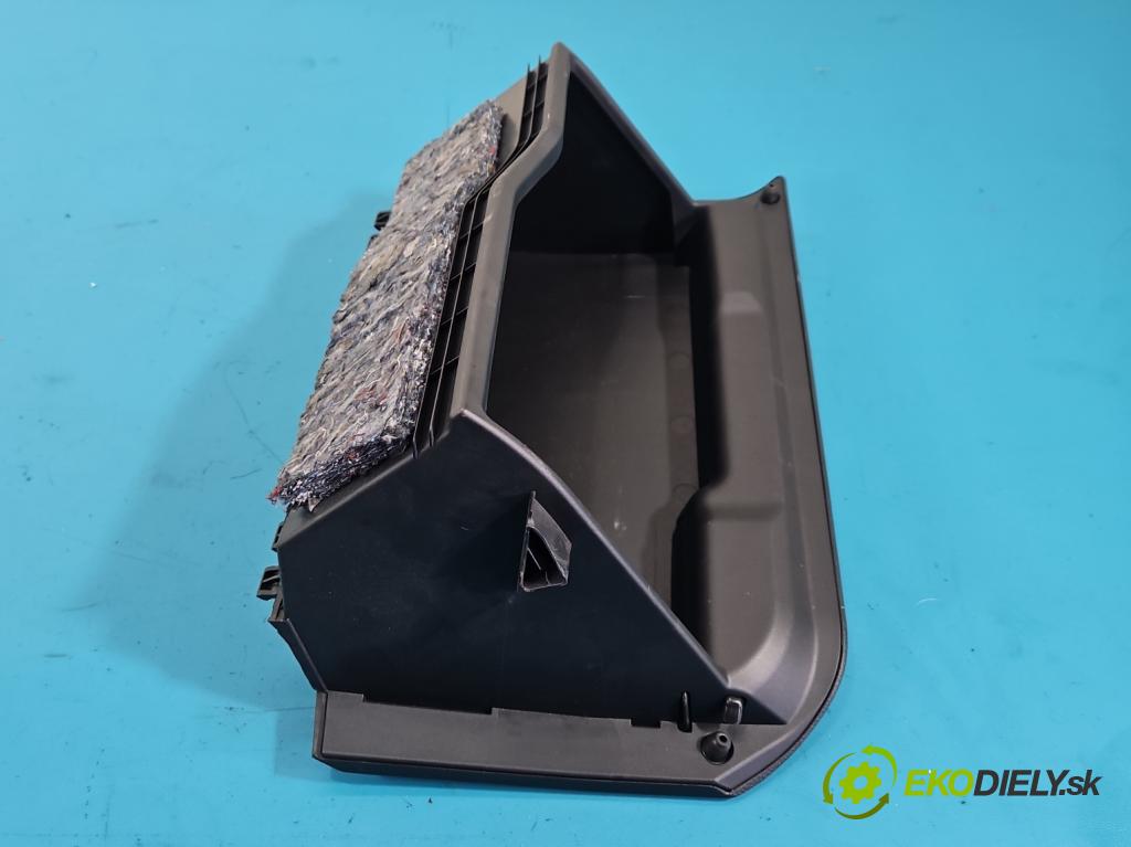 Toyota Corolla E16/E18  2013-2019 1.6 16V 132 hp manual 97 kW 1598 cm3 4- kastlík 55552-02280