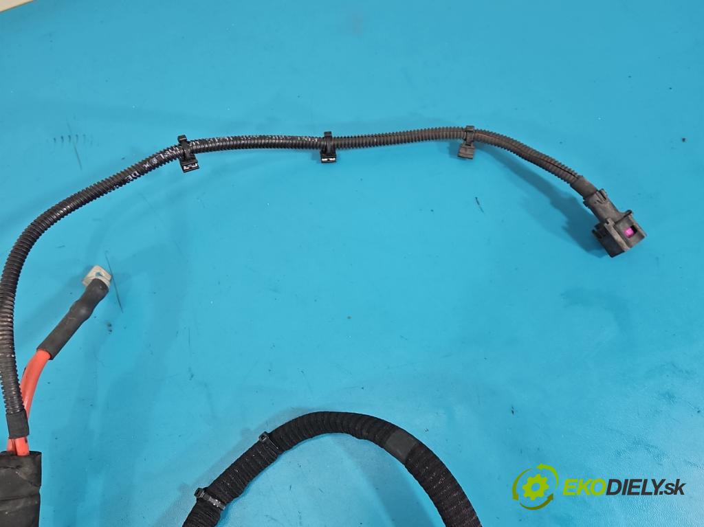 Audi Q7 2015- 3.0 TFSI CRE: 333KM: automatic 245 kW 2995 cm3 5- Zväzok: akumulatora 4M0971225CB