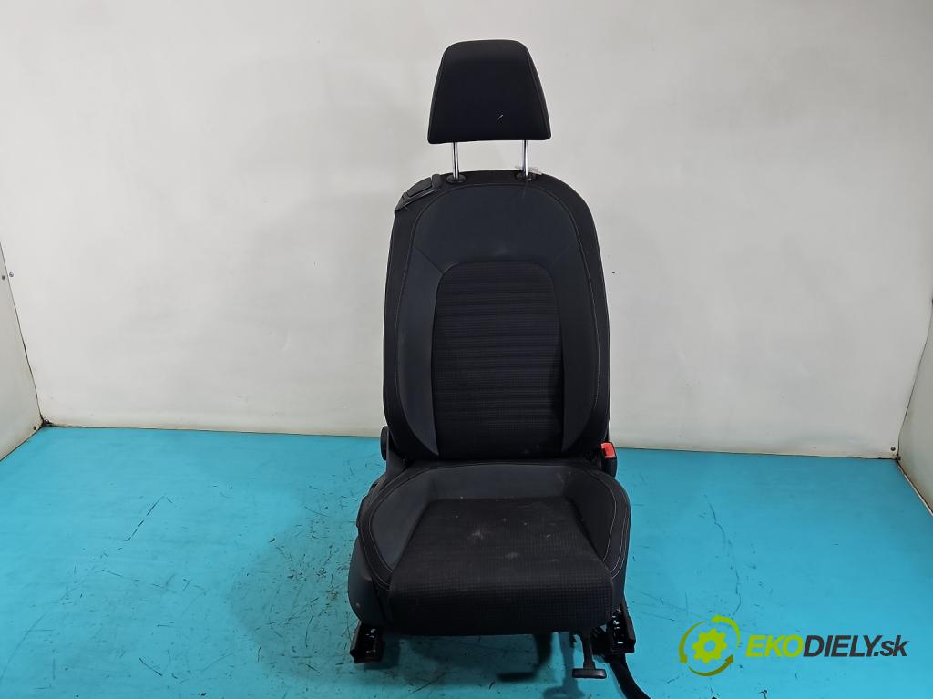 Vw Scirocco II 2008-2017 1.4 TSI 122 hp manual 90 kW 1390 cm3 3- Sedadlo pravý  (Sedadlo)