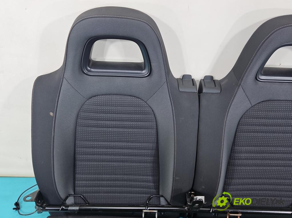 Vw Scirocco II 2008-2017 1.4 TSI 122 HP manual 90 kW 1390 cm3 3- Pohovka: zadné  (Sedadlo)