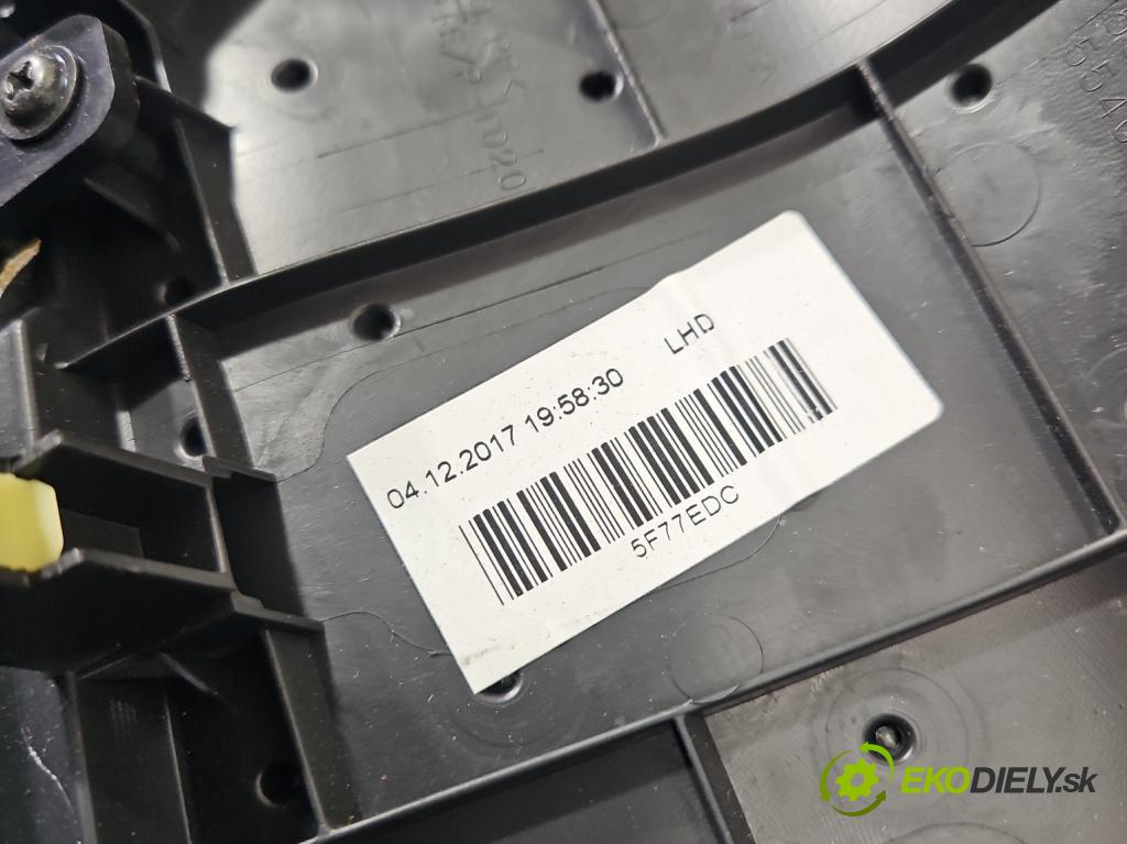 Toyota Corolla E16/E18  2013-2019 1.6 16V 132  HP manual 97 kW 1598 cm3 4- lišta ozdobná vnitŕní: 55403-02290