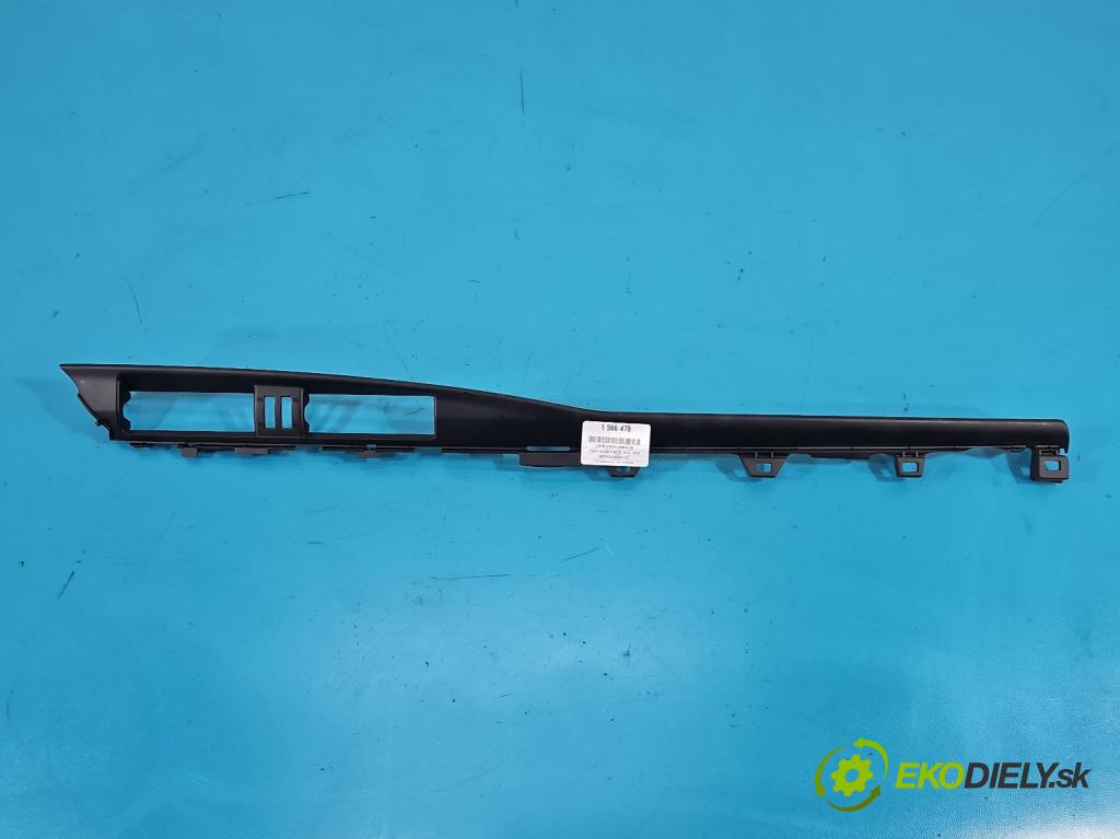 Toyota Corolla E16/E18  2013-2019 1.6 16V 132  HP manual 97 kW 1598 cm3 4- lišta ozdobná vnitŕní: 55412-02470