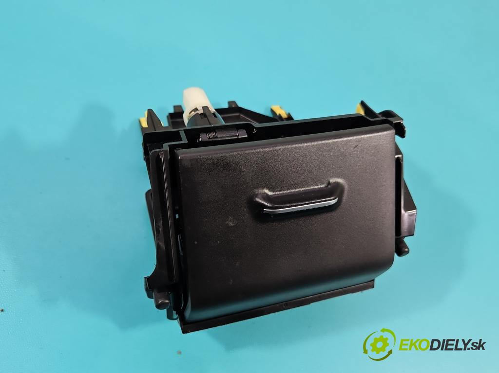 Toyota Corolla E16/E18  2013-2019 1.6 16V 132  HP manual 97 kW 1598 cm3 4- kastlík 55422-02470