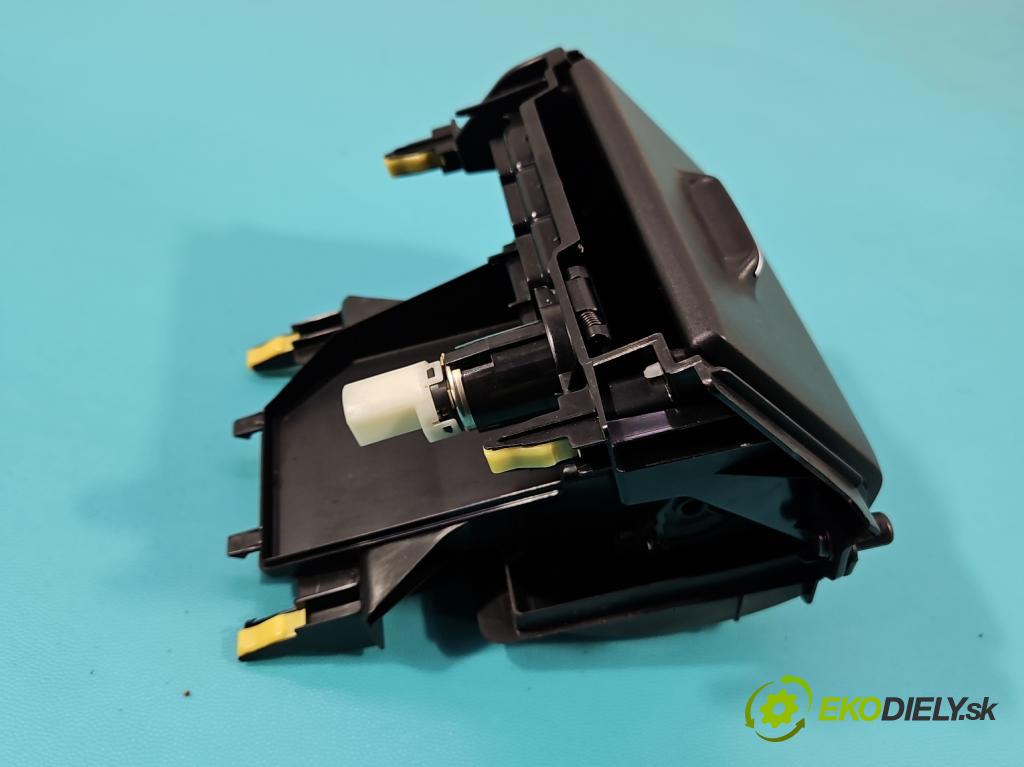 Toyota Corolla E16/E18 2013-2019 1.6 16V 132 HP manual 97 kW 1598 cm3 4- kastlík 55422-02470