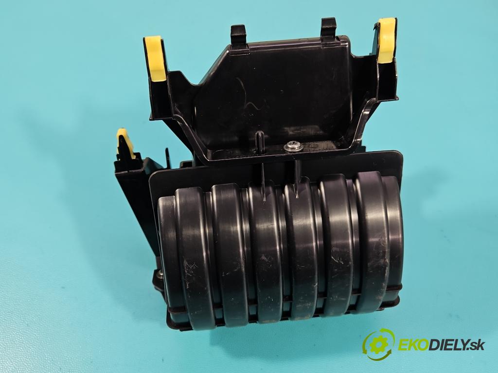 Toyota Corolla E16/E18 2013-2019 1.6 16V 132 HP manual 97 kW 1598 cm3 4- kastlík 55422-02470