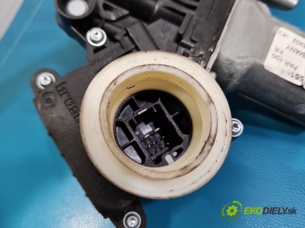 Toyota Corolla E16/E18  2013-2019 1.6 16V 132  HP manual 97 kW 1598 cm3 4- mechanizmus okna predné ľavý 6982002620-00