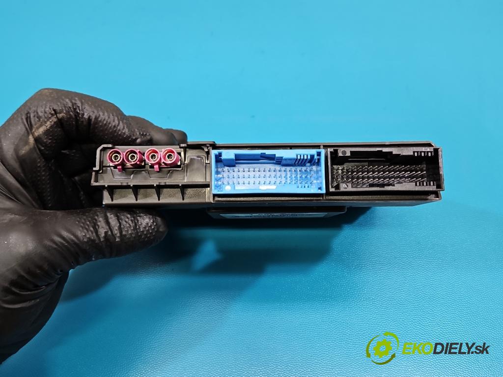 Audi Q7 2015- 3.0 TFSI CRE 333KM: automatic 245 kW 2995 cm3 5- řídící jednotka 8W6907468D