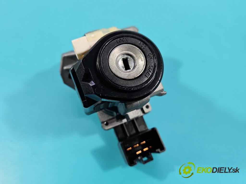 Toyota Corolla E16/E18  2013-2019 1.6 16V 132  HP manual 97 kW 1598 cm3 4- Spínačka  (Spínacia skrinka)