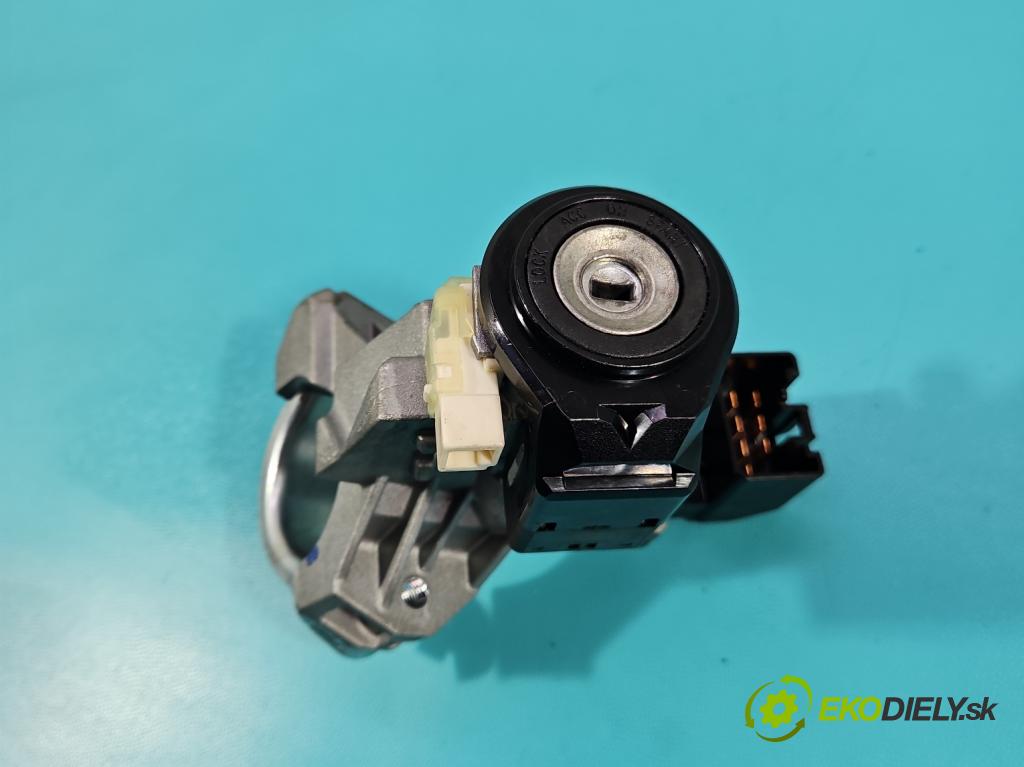 Toyota Corolla E16/E18  2013-2019 1.6 16V 132  HP manual 97 kW 1598 cm3 4- Spínačka  (Spínacia skrinka)