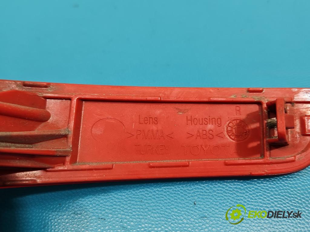 Toyota Corolla E16/E18 2013-2019 1.6 16V 132 HP manual 97 kW 1598 cm3 4- Odraz: