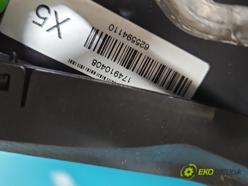 Toyota Corolla E16/E18  2013-2019 1.6 16V 132  HP manual 97 kW 1598 cm3 4- volant 625594110 (Volant)