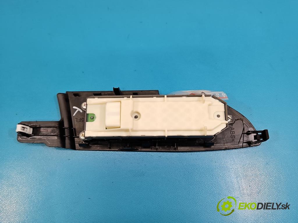 Toyota Corolla E16/E18  2013-2019 1.6 16V 132  HP manual 97 kW 1598 cm3 4- prepínač okien spätných zrkadiel 74232-02D90