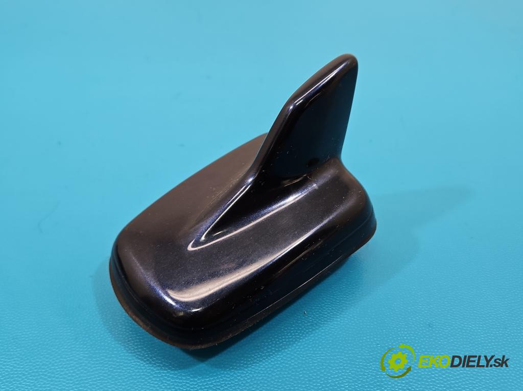 Audi Q7 2015- 3.0 TFSI 333KM: automatic 245 kW 2995 cm3 5- Antena 4M0035503C