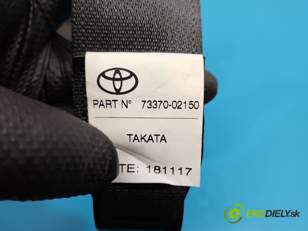Toyota Corolla E16/E18  2013-2019 1.6 16V 132  HP manual 97 kW 1598 cm3 4- pas bezpečnosť: zadné ľavý 73370-02150
