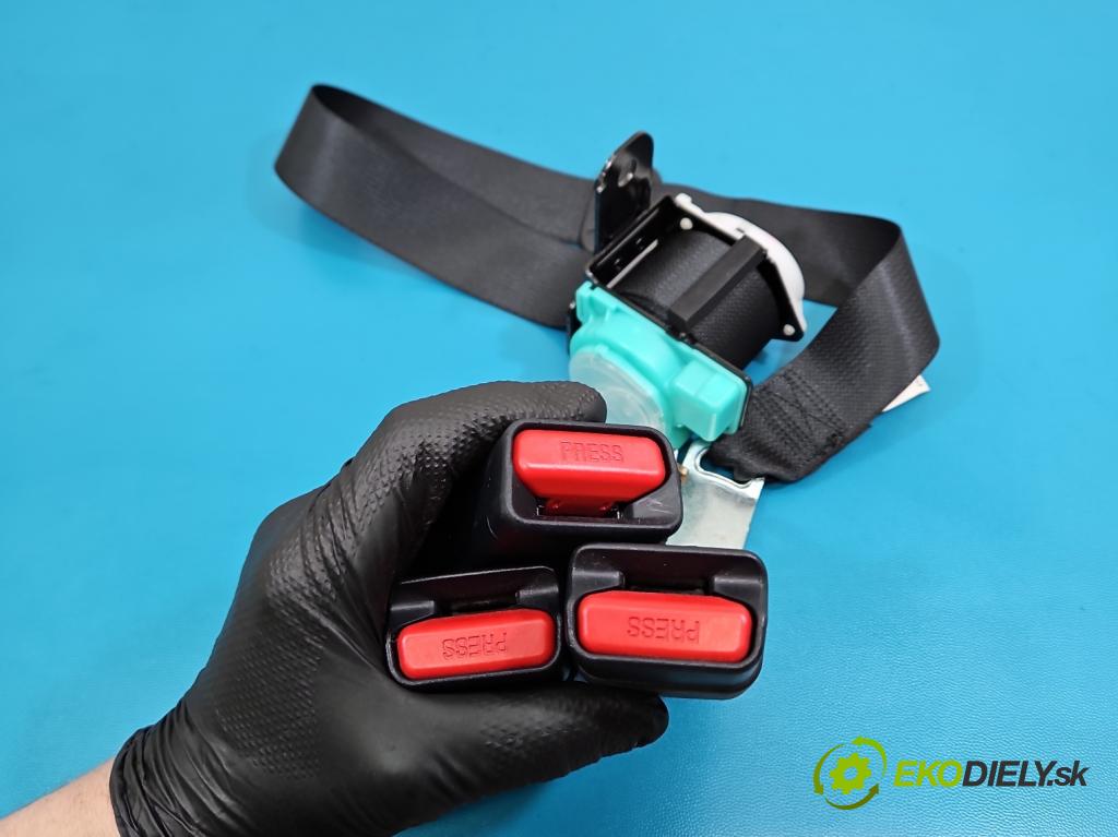 Toyota Corolla E16/E18  2013-2019 1.6 16V 132  HP manual 97 kW 1598 cm3 4- pas bezpečnosť: zadné stredný 73470-02391