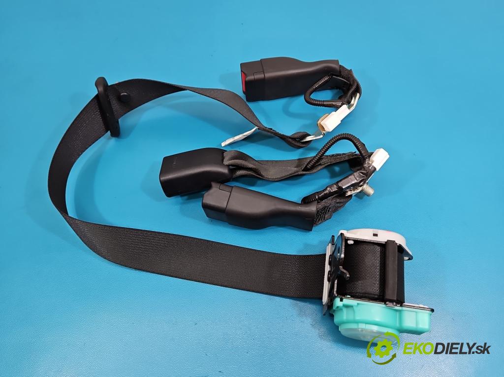 Toyota Corolla E16/E18  2013-2019 1.6 16V 132  HP manual 97 kW 1598 cm3 4- pas bezpečnosť: zadné stredný 73470-02391