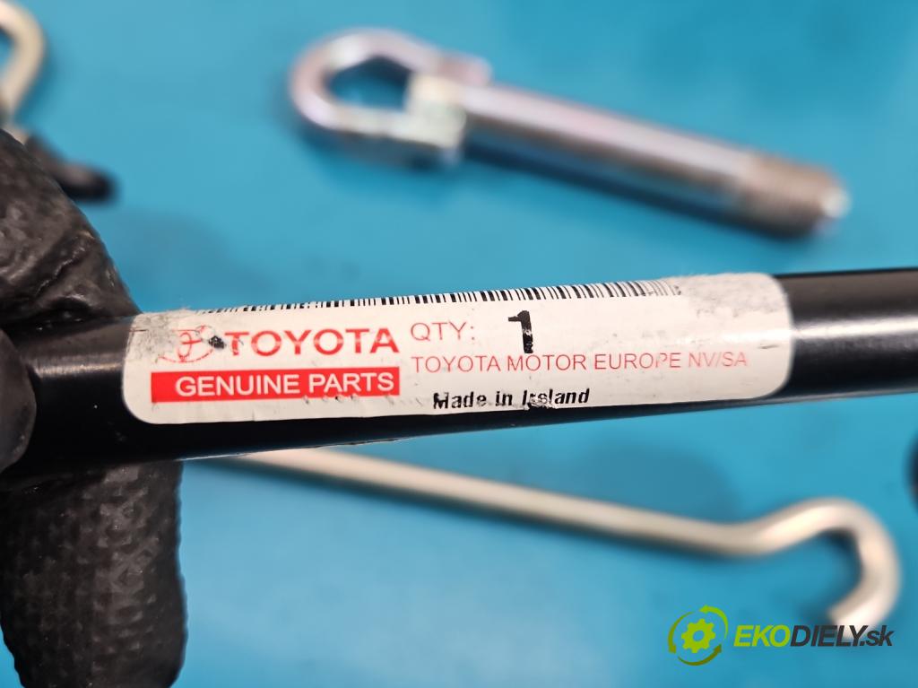 Toyota Corolla E16/E18  2013-2019 1.6 16V 132  HP manual 97 kW 1598 cm3 4- mechanizmus okna automobilovy