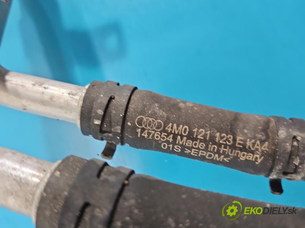 Audi Q7 2015- 3.0 TFSI CRE: 333KM: automatic 245 kW 2995 cm3 5- rúrka systému chladenia 4M0121123E