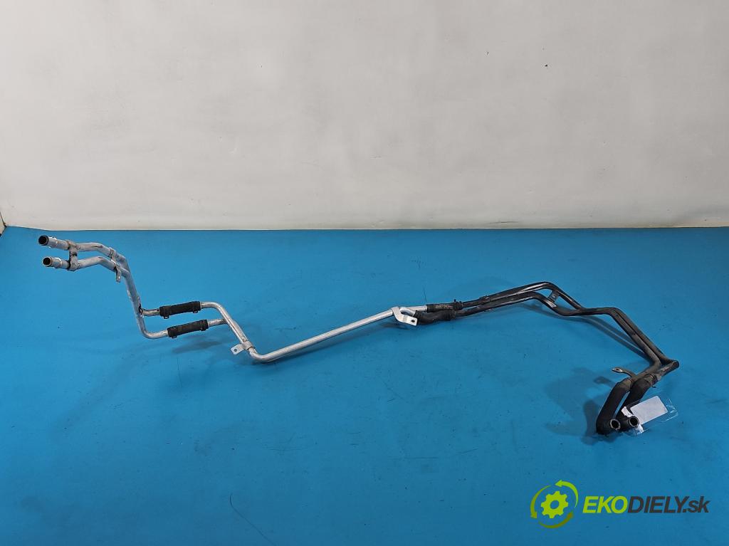 Audi Q7 2015- 3.0 TFSI CRE: 333KM: automatic 245 kW 2995 cm3 5- rúrka systému chladenia 4M0121123E