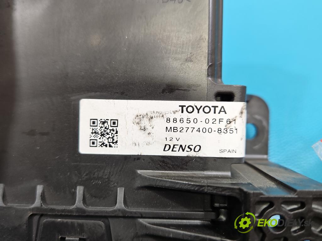 Toyota Corolla E16/E18  2013-2019 1.6 16V 132  HP manual 97 kW 1598 cm3 4- riadiaca jednotka ostatné 88650-02F61