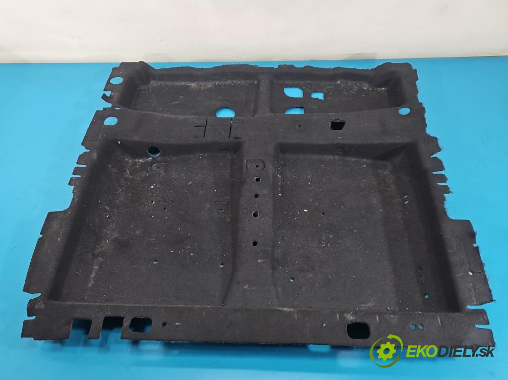 Audi Q7 2015- 3.0 TFSI 333KM: automatic 245 kW 2995 cm3 5- koberec do auta kufra: 