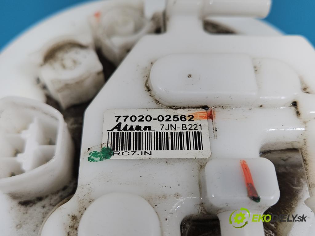 Toyota Corolla E16/E18  2013-2019 1.6 16V 132  HP manual 97 kW 1598 cm3 4- čerpadlo palivo 77020-02562