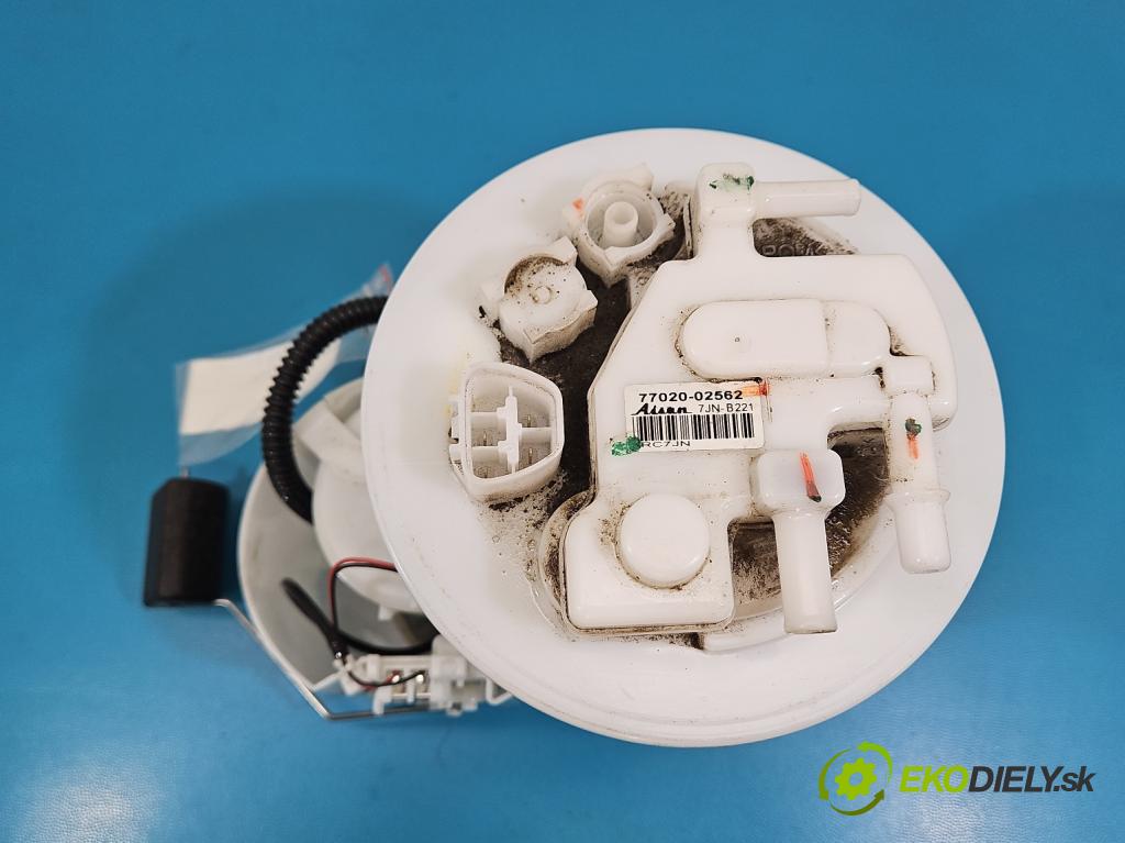 Toyota Corolla E16/E18  2013-2019 1.6 16V 132  HP manual 97 kW 1598 cm3 4- čerpadlo palivo 77020-02562