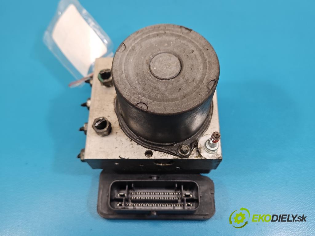 Toyota Corolla E16/E18  2013-2019 1.6 16V 132  HP manual 97 kW 1598 cm3 4- čerpadlo abs 44540-02570 (Pumpa ABS)