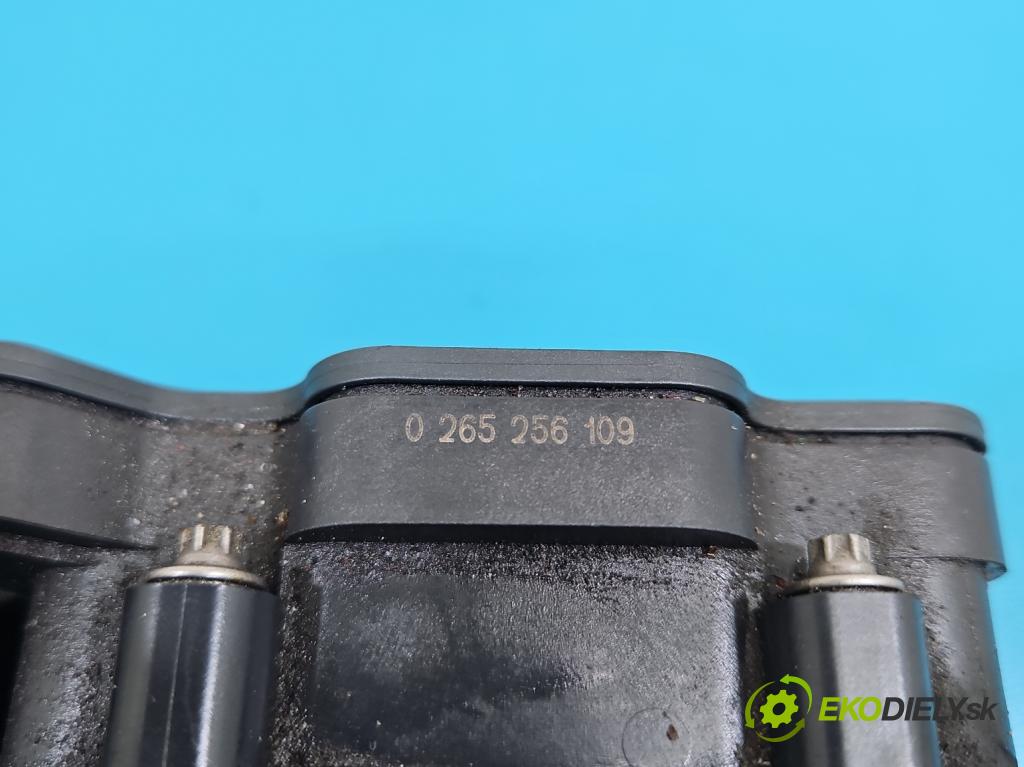 Toyota Corolla E16/E18  2013-2019 1.6 16V 132  HP manual 97 kW 1598 cm3 4- čerpadlo abs 44540-02570 (Pumpa ABS)