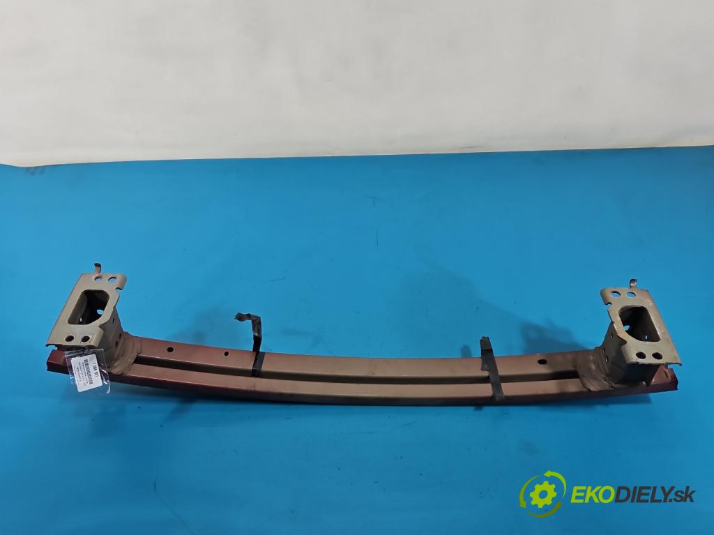 Toyota Corolla E16/E18 2013-2019 1.6 16V 132 HP manual 97 kW 1598 cm3 4- výstuha nárazník predné