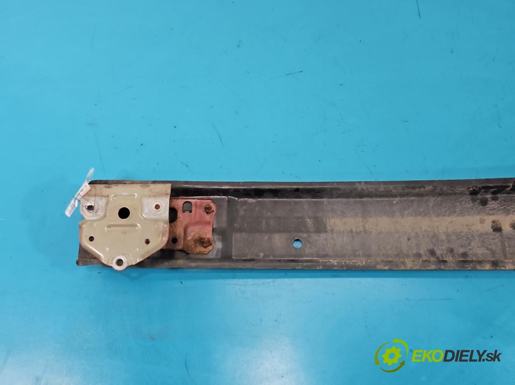 Toyota Corolla E16/E18  2013-2019 1.6 16V 132  HP manual 97 kW 1598 cm3 4- výstuha nárazník zadné